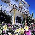 Cristal Marinha Hotel 3*