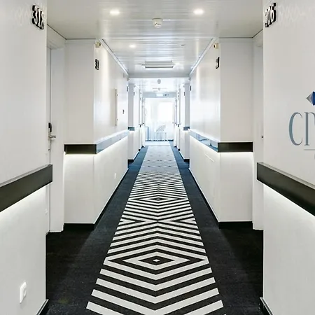 Cristal Marinha Hotell