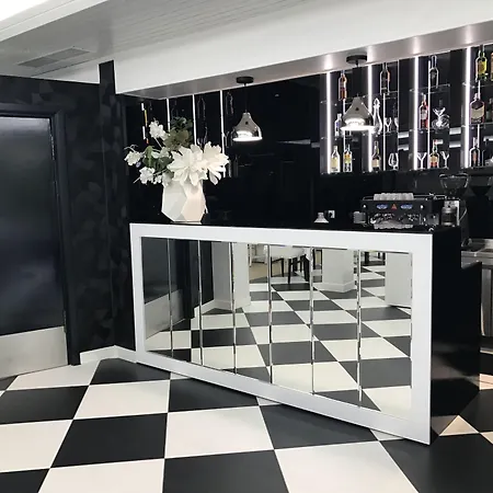 Cristal Marinha Ξενοδοχείο 3*