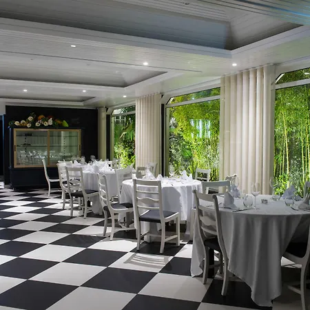 Cristal Marinha Hotel 3*